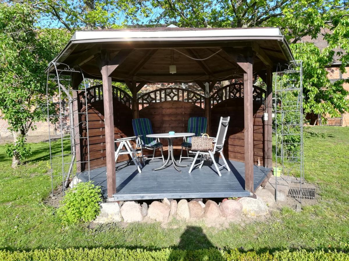 Pension Claudia Gueldenpfennig Tangermünde Exterior foto