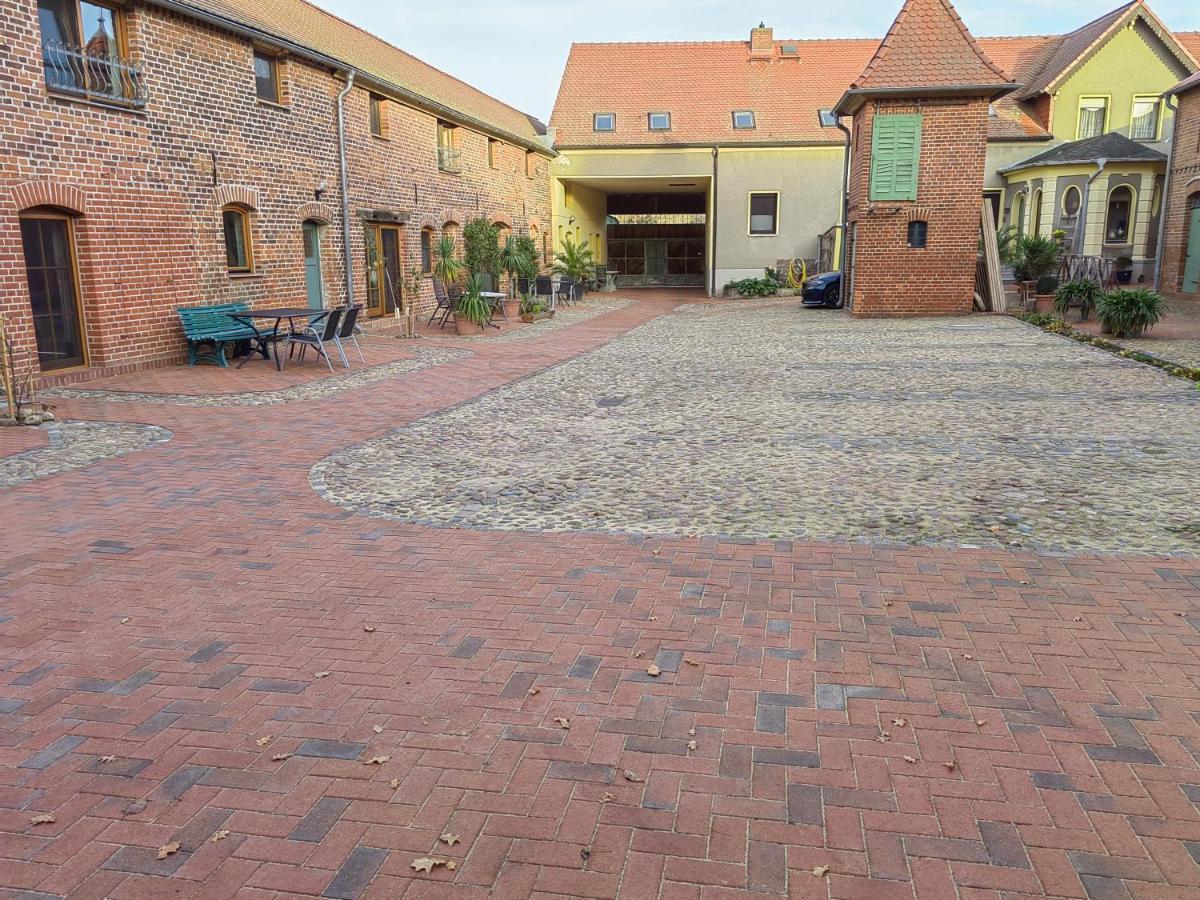 Pension Claudia Gueldenpfennig Tangermünde Exterior foto