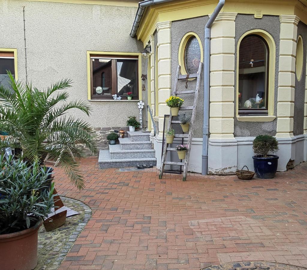 Pension Claudia Gueldenpfennig Tangermünde Exterior foto
